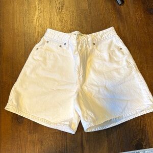 Abercrombie “The loose fit” shorts